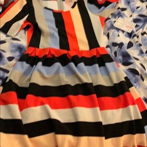 LuLaRoe small Amelia